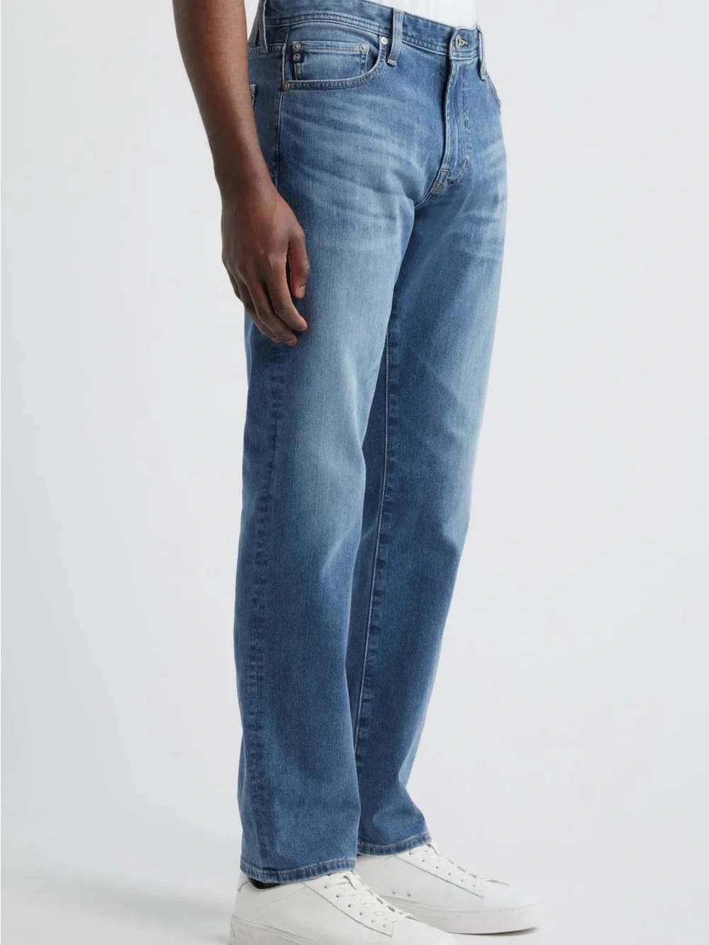 AG Jeans Men's Everett Slim Straight Fit Light Blue SZ 32/34 NWOT
